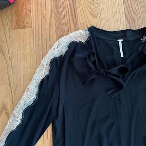FREE PEOPLE LACE TOP